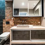 Qbik Loft Aparts דירה ורשה